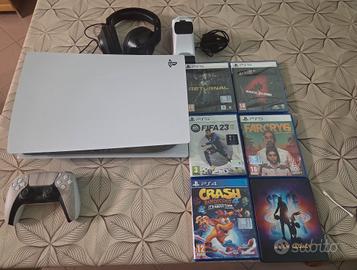 Ps5+ n°6 giochi+ accessori come nuova