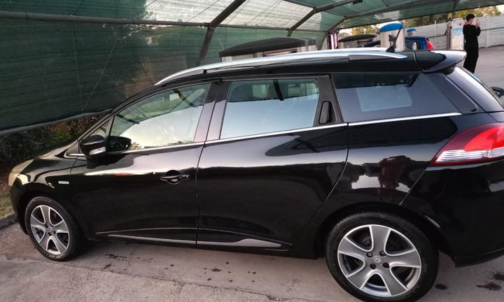 Renault Clio sporter 1.5 dci costume National 75cv