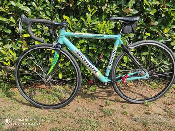 Bicicletta da corsa Bianchi modello Nirone