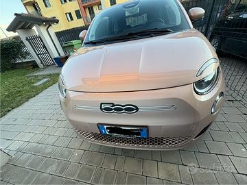 Fiat 500 electric Icon Berlina 42kw