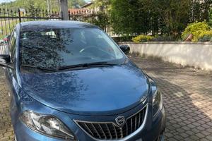 Lancia Ypsilon Hybrid
