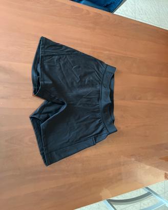 Pantaloncini neri da corsa decathlon
