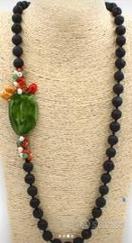 collana con ciondolo in ceramica di Caltagirone 