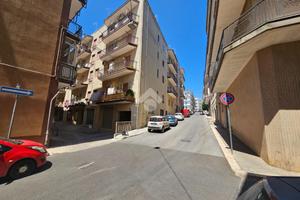 4 LOCALI A CISTERNINO