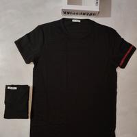 T-shirt Bikkembergs. 2 T-shirt colore Nero Tg.S