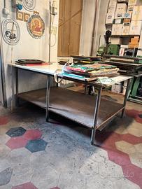 Tavoloni da lavoro