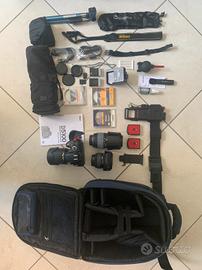 Nikon D5100 + 3 obiettivi e svariati accessori
