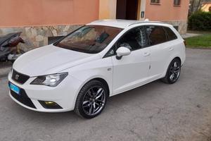 Seat ibiza st   1600 tdi.  Motore super economico