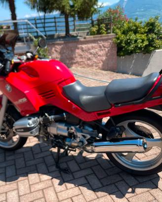 BMW R1100RS