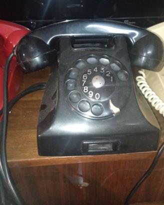 Telefono da tavolo vintage anni ’60 nero  bachelit