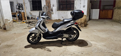 Scooter piaggio beverly 250