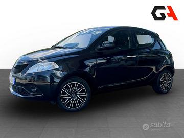 Lancia Ypsilon 1.0 70cv Firefly Hybrid S&S Gold