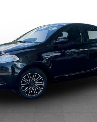 Lancia Ypsilon 1.0 70cv Firefly Hybrid S&S Gold