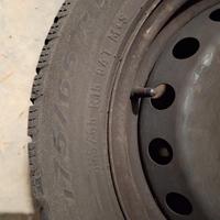 4 pneumatici  termici  175/65R15