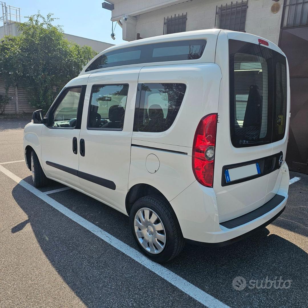 Opel Combo Tour 2014 photo 4