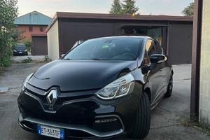 Renault clio 4 rs