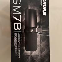 Shure SM7B