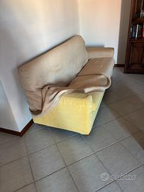 Divano in Buone condizioni!