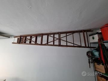 scala in legno antiquariato 