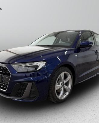 Audi A1 Sportback 30 1.0 tfsi Identity Black 116cv