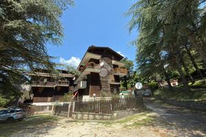 3 LOCALI A ARCINAZZO ROMANO