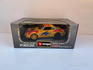Porsche 911 Carrera 993 Racing 1:18 Bburago