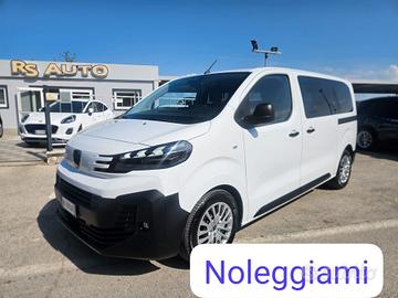 Noleggio 9 posti Peugeot Expert BlueHDi 180 S&S EA