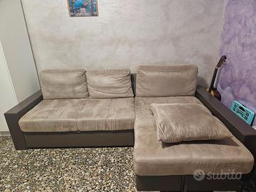Divano letto con isola a contenitore