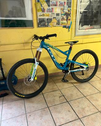 GT xforce 2015 taglia M