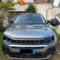Jeep avenger elettrica perfetta in garanzia