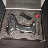 piccola auto da drift telecomandata 