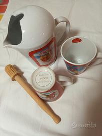 Servizio 2 tazze Brocca e pestello Lindt