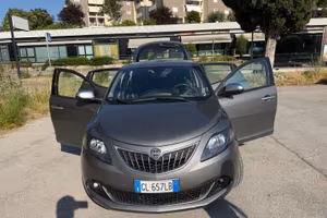LANCIA YPSILON GPL