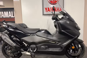Yamaha TMAX 560