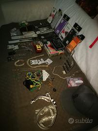 accessori e tutto ciò che si vede in foto!! 