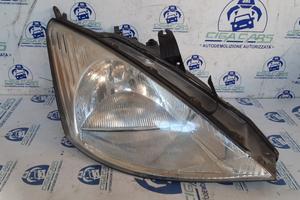FORD FOCUS STATION WAGON 2004 - FARO ANTERIORE DES