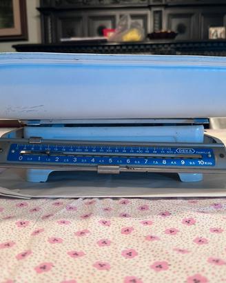 Bilancia meccanica pesabambambini vintage -arredo
