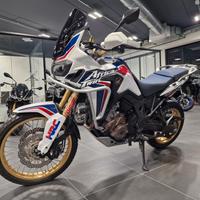 Honda CRF1000L Africa Twin DCT Tricolor