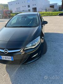 Opel astra 2014