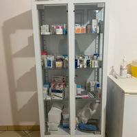 Vetrina di studio medico