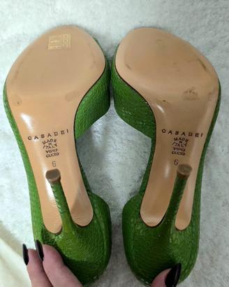 Casadei décolleté peep-toe