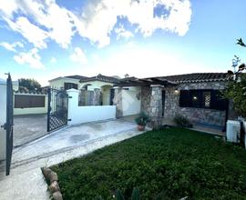 VILLA A SCHIERA A TORTOLÌ