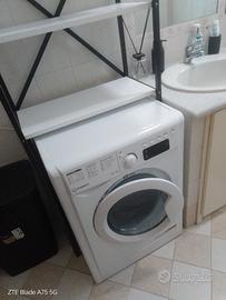 lavasciuga Indesit in garanzia con mobile scaffale