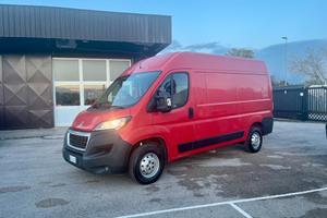 PEUGEOT BOXER 335 L2 H2 2.2 BlueHDi 140 CV * FURGO