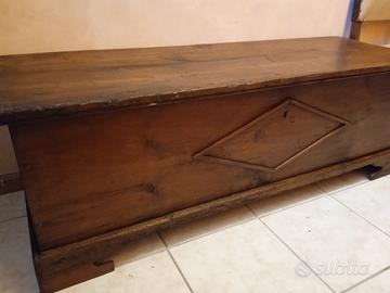 cassapanca antica
