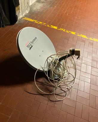 Antenna satellitare