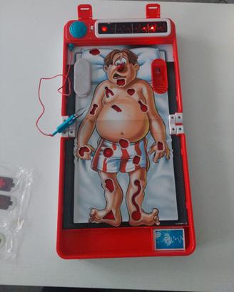 Hasbro - L'allegro Chirurgo di Corsa in Corsia