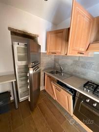 Casa su 3 livelli ammobiliata