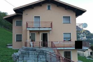 Immobile in asta di 268 m² con più di 5 locali a S