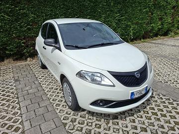 Lancia Ypsilon GPL